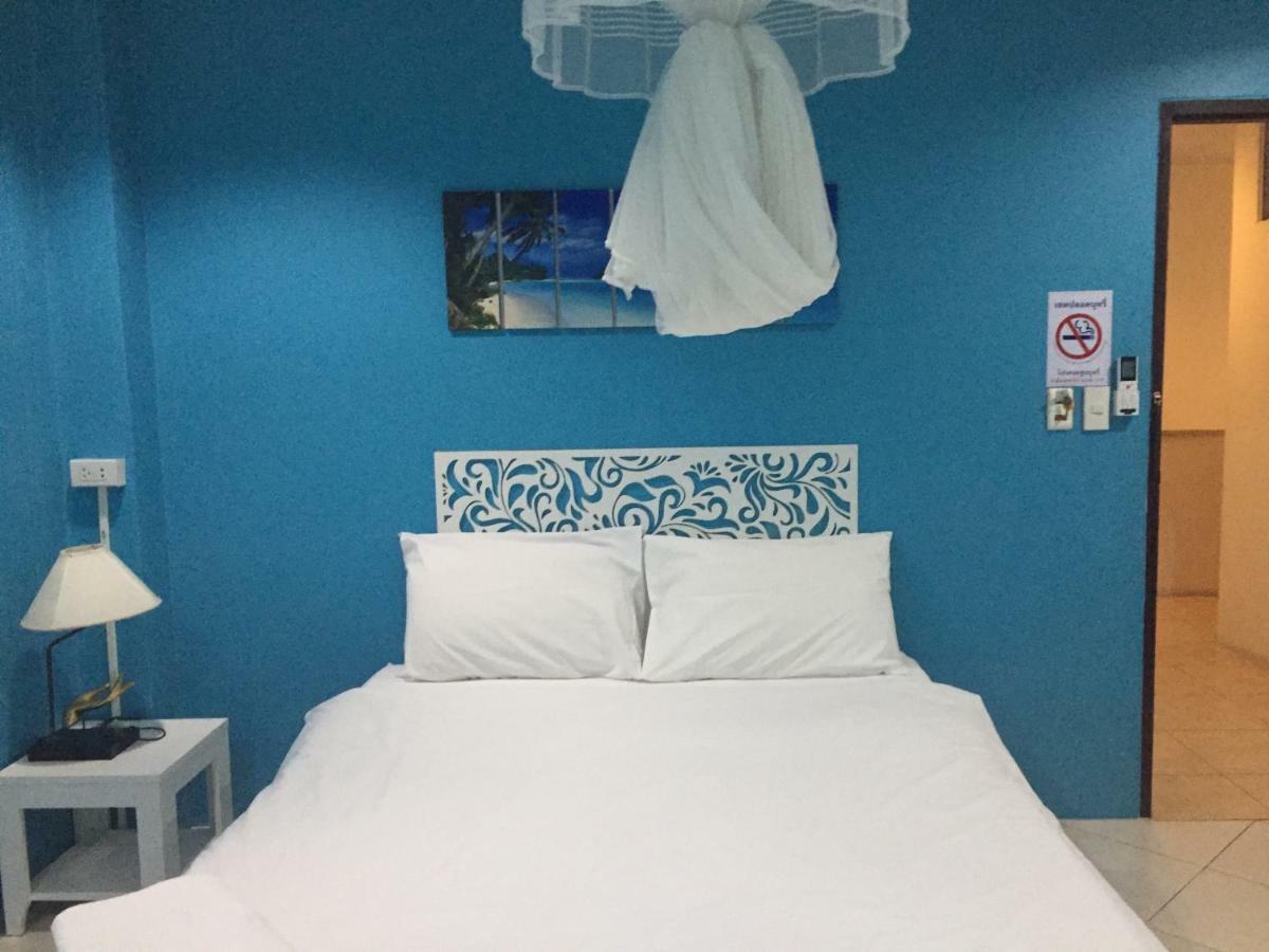 Nawaporn Place Phuket Exterior foto